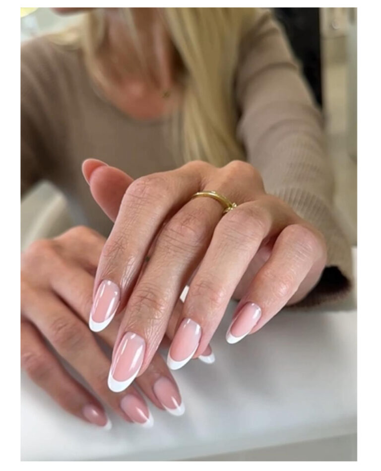 Clean Girl Manicure